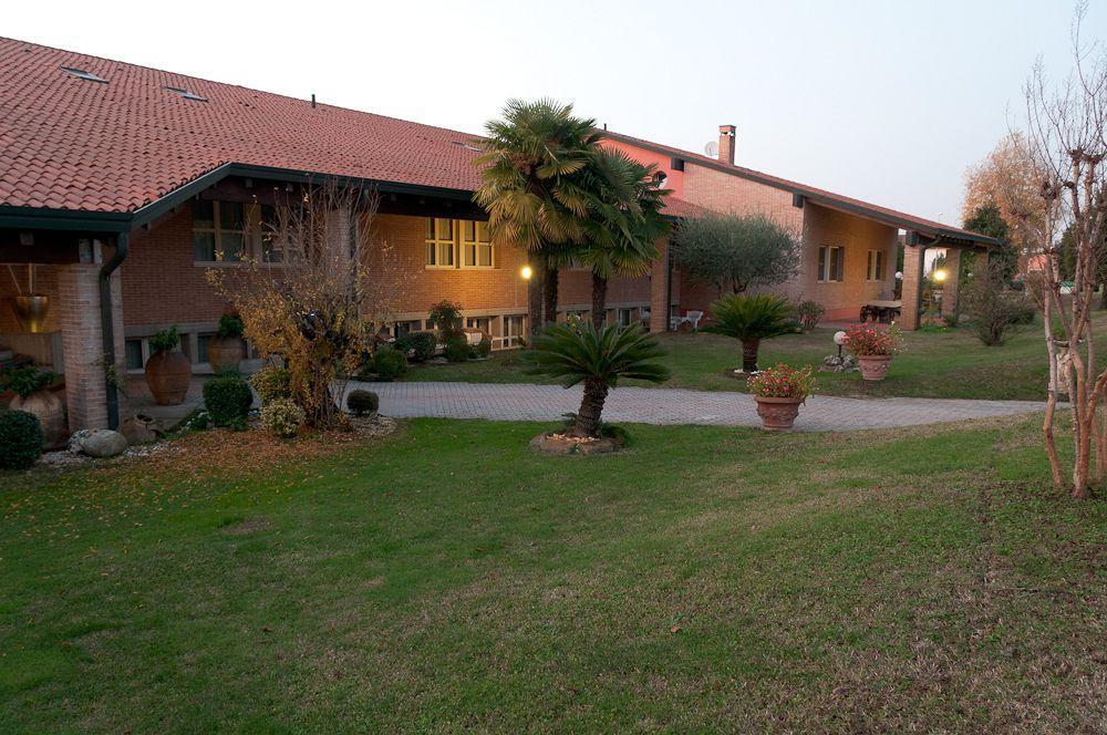 Hotel Villa Isabela SantʼAngelo Zewnętrze zdjęcie